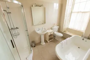 NEW TO VRBO - 5 Star Unique Irish Country Manor House - Centrally Located - Image 5