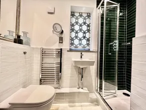 Luxury barn conversion near Padstow - stunning ocean views, garden and hot tub - Image 2