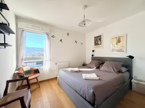 Comfortable T3 with terrace and garage! - Image 5
