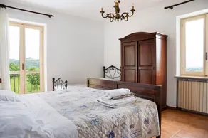 Ferienhaus 'Casa Pianezzo Dogliani' mit Bergblick, privatem Pool und WLAN - Image 5