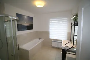 Atlantic Retreat Lodge - Image 5