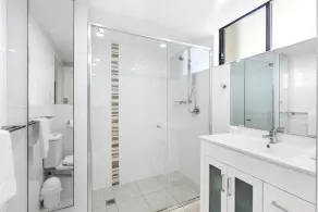 Royal Palm 19F- 2Bed with ocean views - Image 3