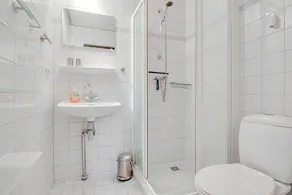 Casa de férias acolhedora em Petten aan Zee com piscina, jardim, terraço e acesso Wi-Fi - Image 2
