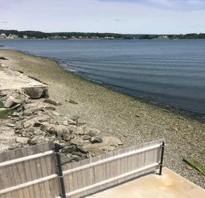 Waterfront House With Panoramic Views - Image 4