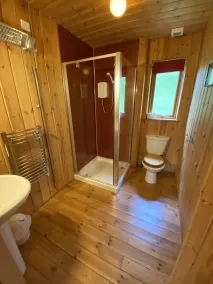 Luksus Lochside Lodge med boblebad på bredden af Loch Awe - Image 3