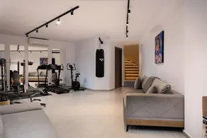 Elmima Luxury Villa - Image 3