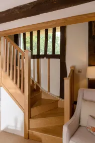 Luxury: Jacuzzi and Swedish sauna at dog friendly chocolate box cottage - Image 3