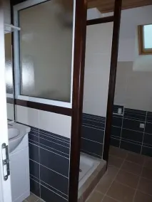 chaleureuse maison renovée au calme  à 200 m de la plage de port-mer - Image 3