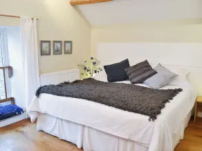 2 Schlafzimmer Unterkunft in Cold Ashton, Bath - Image 4