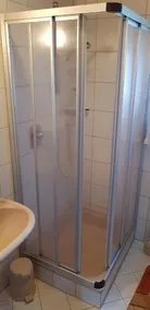 Ferienwohnung 65 qm, 2 Schlafräume, große Wohnküche,  Dusche/WC, Terrasse, Sat-TV, 3 Sterne, max 5 Personen - Image 2