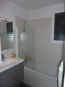 Stor hytte i vinkler med storslået udsigt over søen og bjergene, klassificeret 4 * - Image 2
