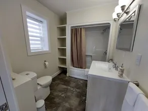 Beautiful Four Bedroom House with a Stunning view of the Chebogue River - Image 2