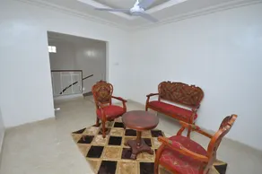 B2 Self Catering Apartments - Image 3
