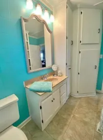 Water Front Cottage - Image 4
