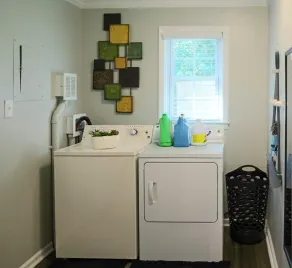Beautiful Home At Downtown Apex - Image 3