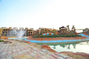 Superbe chalet au Bluebay Asian Resort - Vue sur la piscine / Réservé aux familles - Image 2