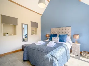 1 bedroom accommodation in Fenny Compton, near Warwick - Image 4