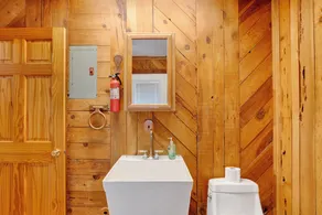 Charming Home on Fish River - Perfect for your Family! - Image 5