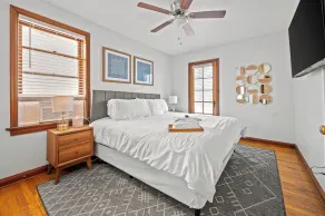 One-bedroom-City Livin' - Image 3