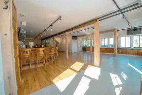 Hampton Bays Hotel On Main - Image 3