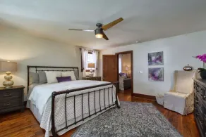 Exklusiva Downtown 3 BED / 2 Bath Home - Image 5