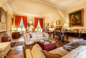 Chateau De Flora - Six Bedroom Castle, Sleeps 13 - Image 4
