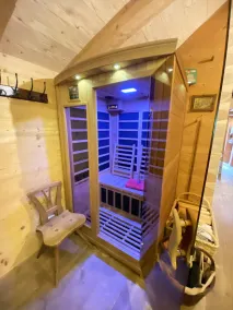 Eco-friendly chalet near the lake in Asten - Image 2