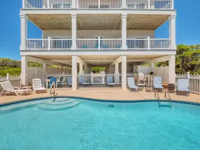 Salt Life: Expansive Beach Front Home, Private Pool, Pet Friendly - Image 5