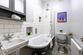 Modern and Spacious Colliers Wood Home - Image 3