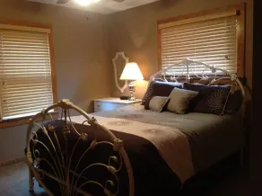 St. Croix River Home in the Heart of Taylors Falls - Image 3