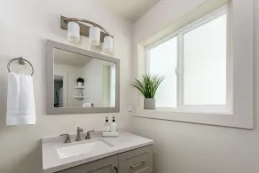 Charming Private Guest House Just 1 Mile from Downtown White Salmon - Image 4
