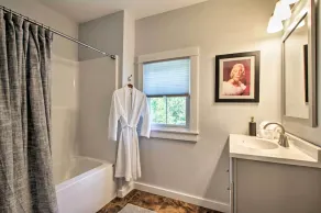 The Nook, boutique Galena cottage - Image 2