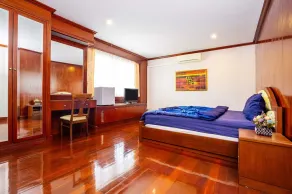 In house Pool Villa - Image 5