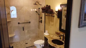 Lake Chelan Serene Villa - Image 2