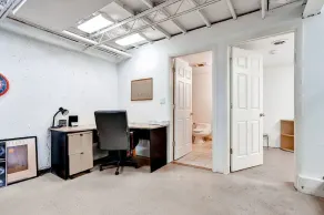 WALK TO U OF I CHAMPAIGN CAMPUS & STADIUM, SLEEPS 6,NEW MONTHLY RATE!! - Image 5