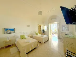 Villa Estia: A charming and bright villa built sheer above the sea, with Free WI-FI. - Image 5