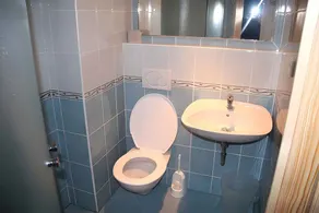Casa vacanze con piscina esterna nel bosco - Image 5