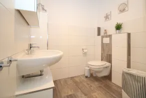 Lichtdurchflutete Obergeschosswohnung für 4 Personen + Baby und Hund - Image 3