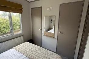 3-bed - Sleeps 6 - Parking - Balcony - Image 5