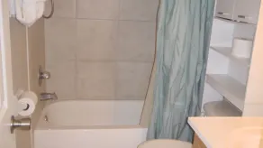 2/2 Condo, stueetage, 2 parkeringspladser, Pool - Image 3