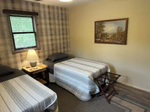 Cozy Sportsman's Hideaway - Image 3