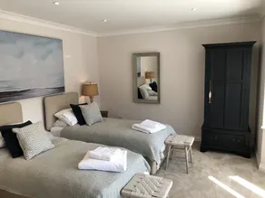 Fantastic Holiday House Near Stunning Beach and Golf - Image 4