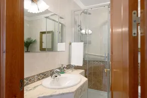 Ferienwohnung 'Alpispa' mit Balkonen und WLAN - Image 4