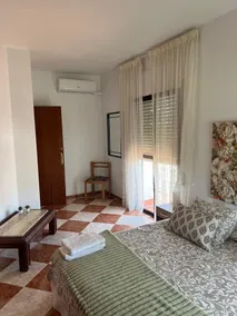 Casa vacanze 'Gení' con piscina privata, Wi-Fi e aria condizionata - Image 4