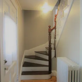 The Upham House in Salem's Historic North Fields - Image 3