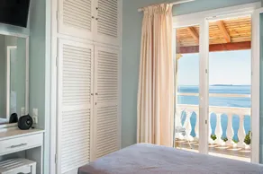 Baracunda Seaview Apartments with private Hot Tub by Konnect - Image 4