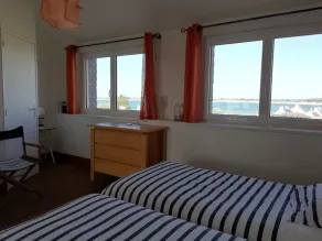 La plus belle vue mer de Bretagne pour vos vacances dans ce loft classé 5 ⭐️ - Image 5
