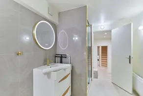 Amazing Apartment in the Center of Paris - Image 4