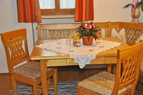 Ferienwohnung Lavendel mit 1 separatem Schlafzimmer, Wohnraum mit Küche - Image 5
