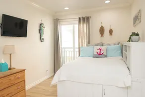The Kid  - Ocean Front Beach House at Hollywood Beach - Image 5